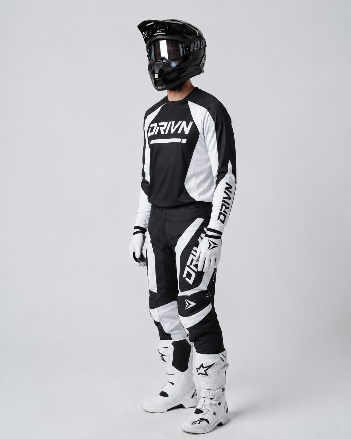 Custom “ENTR” Gear Kit 'BLACK/WHITE’